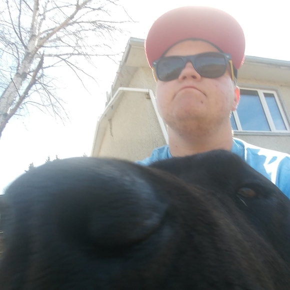 Meet your Posher, Dylon - Picture 1 of 1